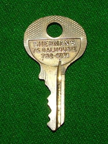 Vintage Unique Key: SHERMAN&#039;S 76 DALHOUSIE ST, 752-4371, ( Brantford Ontario )