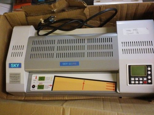 SKY Photo Laminating Machine  SKY-335R6 USED