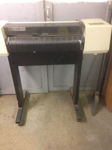 HEWLETT PACKARD 7575A PLOTTER