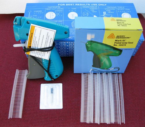 10651 avery dennison tagging gun + 5000   1/2&#034;   clear  barbs for sale