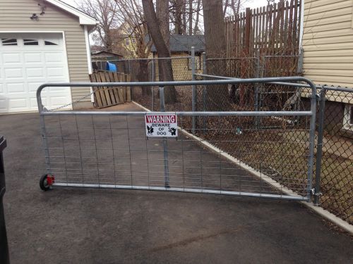 Galvanized Mesh Gate, 10 ft.