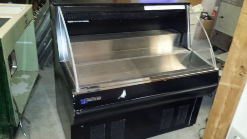 Master-bilt qmpm-48 48&#034; open display merchandiser refrigerator good shape for sale