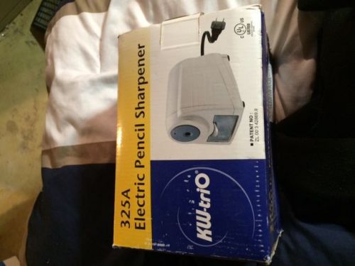 KW-triO 325A Electric Pencil Sharpener