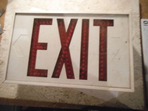 HUBBELL MODEL LED-2-EM LED  EXIT SIGN 120/277 VAC - USED