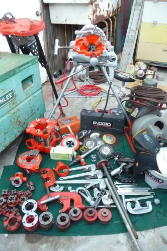 RIDGID 300 T2 PIPE THREADER WITH 4PJ DIES AND TONS OF EXTRAS!!!!