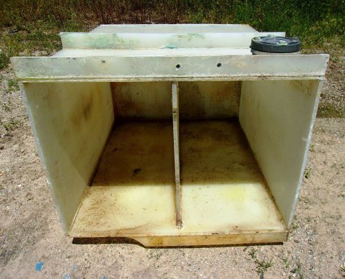 140 Gallon Poly Rectangular Tank (RT2122)