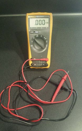 FLUKE 77 III MULTIMETER W/LEADS