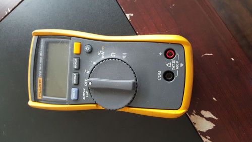 Fluke 114 True Rms Multimeter