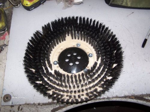 NEW MALISH 14&#034; POLY SCRUB BRUSH W/ CLUTCH PLATE