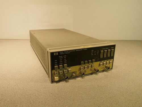 HP 8116A Pulse / Function Generator 50MHz Powers Up AS IS