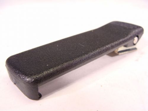 New motorola 3-3/8&#034; battery belt clip ntn8266b for apx, mtp, &amp; xts series radios for sale