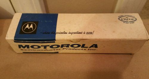 5 vintage NOS in original box motorola power transistors type MJE520