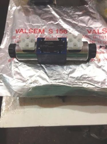 Bosch rexroth r900561282, 4we6g6xeg24n9k4 hydraulic directional control valve for sale