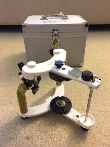 Ivoclar Stratos 300 Dental Articulator