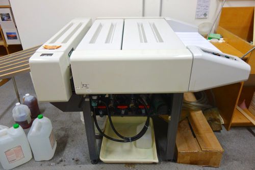 2002 FUJI PS-800HB PLATE PROCESSOR.