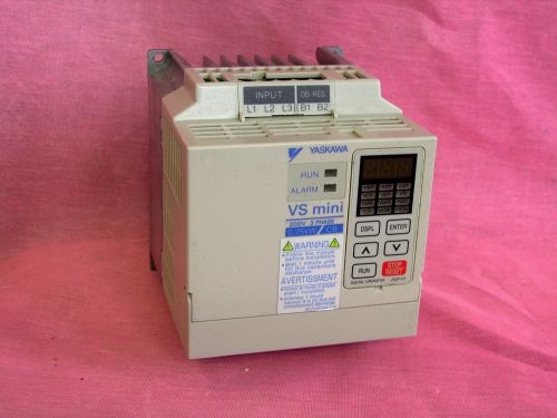 MAGNETEK GPD205-A001 GPD 205 YASKAWA ADJUSTABLE FREQUENCY AC 200-230V DRIVE