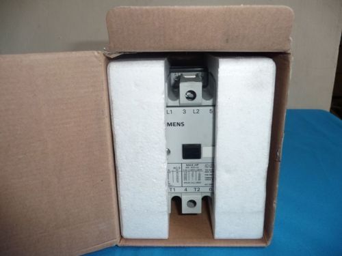 Siemens 3TF47 22-0XG2 3TF47220XG2 Contactor