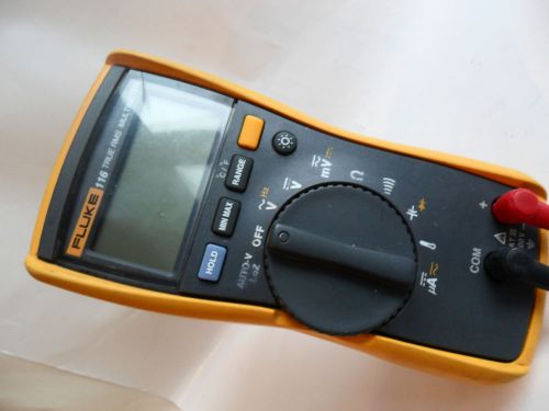 Clean fluke 116 true rms meter digital hvac multimeter w/ leads retail $179.95 for sale