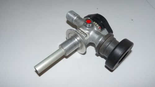 Survivair 920312 4,500 psi high pressure composite tank scba valve excellent con for sale