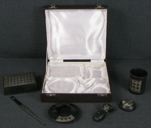1940&#039;s metal desk set w/ original box - black w/ silver geometric design for sale