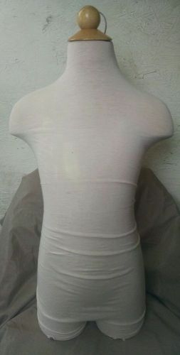 CHILDS TORSO MANNEQUIN