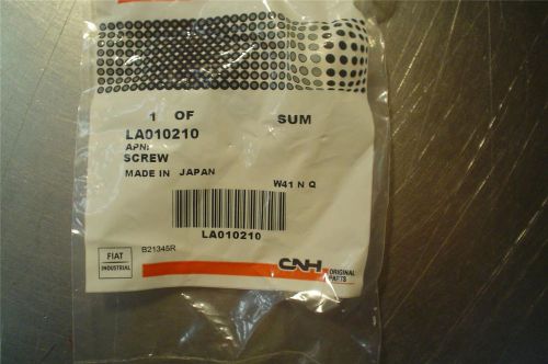 CNH Original Parts LA010210 Screw