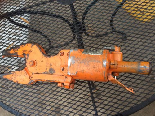 Usatco Tandem Cylinder 9&#034;&#034; Alligator Squeeze