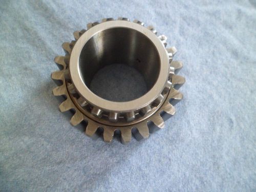 Kubota Countershaft gear part # 31361-22550 for L 22550 DT in original box