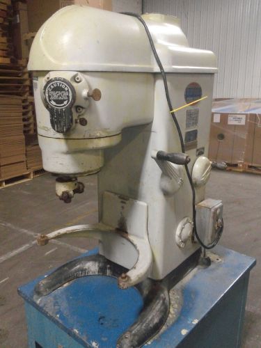 BLAKESLEE &amp; CO.  MODEL CC 20S COMMERCIAL 20 QT MIXER