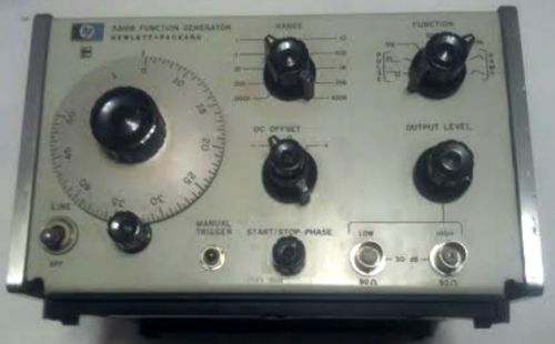 Vintage Hewlett Packard 3310B Function Generator Powers on