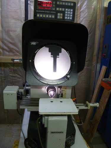 MITUTOYO PH350 OPTICAL COMPARATOR with QUADRACHEK 2000 DRO digital readout