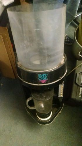 Island Oasis Ice Shaver Blender - fair condition, see pcitures / description