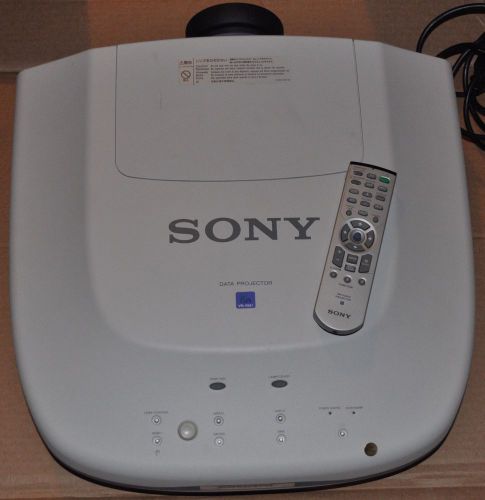 Sony VPL-FX51 SuperBright Multimedea Data projector with Remote