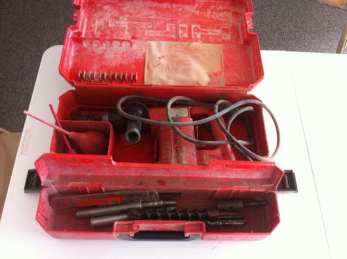 HILTI TE22 Rotary Hammer Drill bundled w/ Case &amp; 6 Bits  SDS TE-22