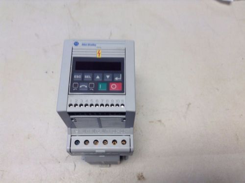 Allen bradley 160-aa04nsf1 ser. c frn. 7.04 1 hp .75 kw vfd 160aa04nsf1 for sale