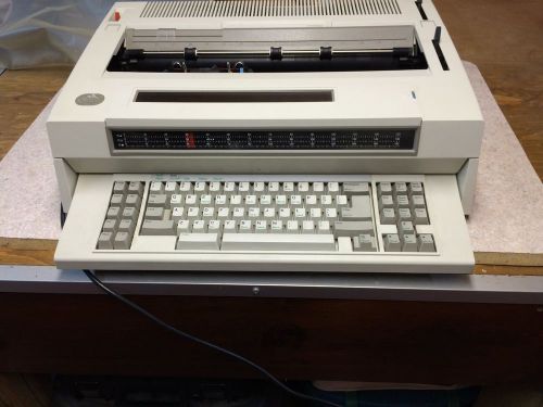 IBM Wheelwriter 30 Series II with LCD Panel Print Delay - Electric Typewriter