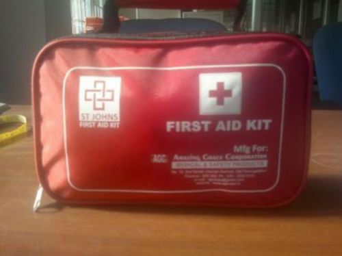 FIRST AID KIT FAMILY TRAVEL KIT