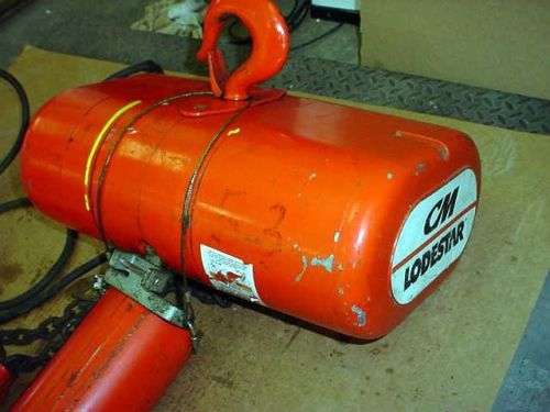 CM LODESTAR 2 TON ELECTRIC CHAIN HOIST