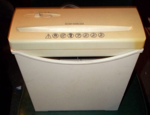 PERSONAL USE PAPER SHREDDER MODEL PS-107B WITH WASTE CONTAINER - WORKS FINE