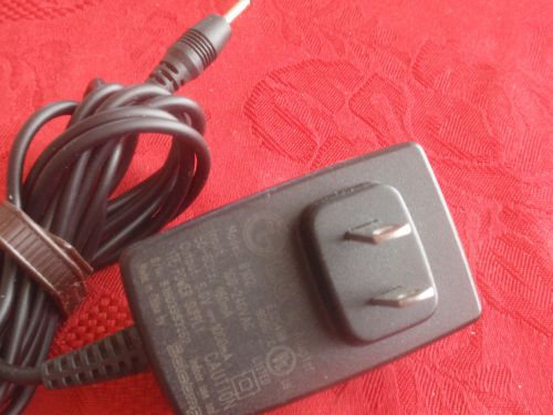 LG MODEL 8102 ITE CELL PHONE AC ADAPTER POWER SUPPLY CHARGER, 100-240V INPUT, 5V