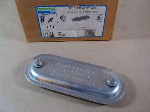 O-z gedney 470-sa aluminum 1-1/4&#034; form 7 conduit clip on conduit body cover for sale