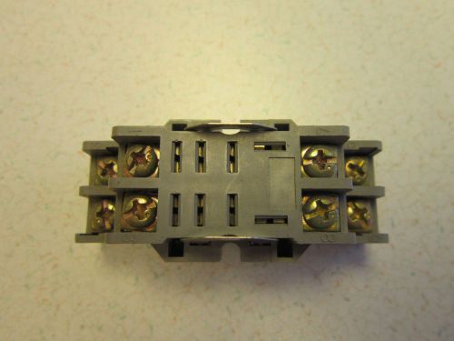 DAYTON 2A582 RELAY SOCKET 10A 300V