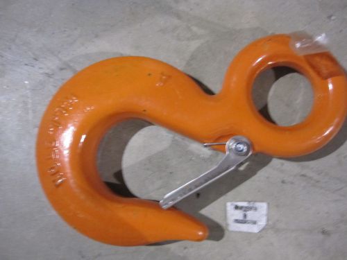 Eye Hoist Hook with Latch - 3 Ton WLL