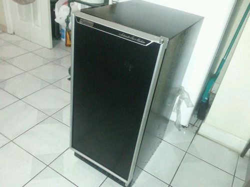 Scotsman Ice Machine model # DCE-33PA-1BB