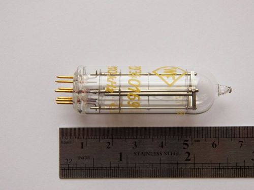 84.110 kHz WF Vintage Quartz Crystal Oscillator QTY=1