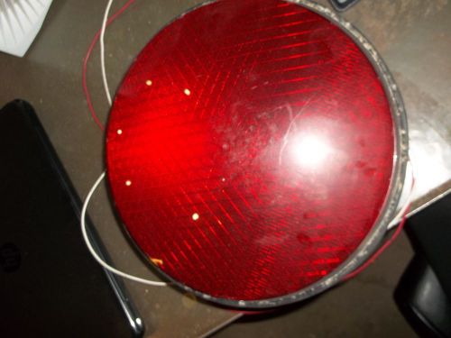 DIALIGHT 433-1210-801 RED 120 VAC 60 HZ 7.1 VOLTS TRAFFIC LIGHT    (TT4)