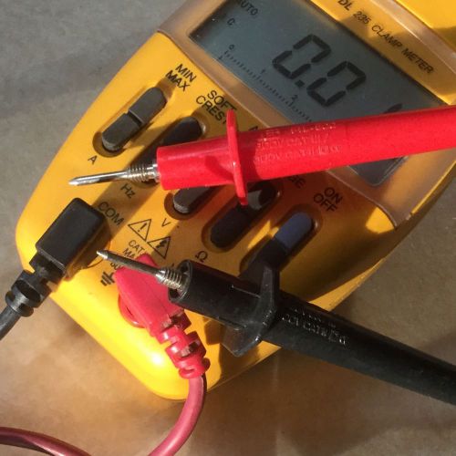UEI DL235 Digital Clamp On Meter electrical test equipment measurement