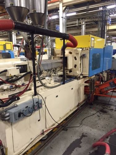 1996 NISSEI 237-TON PLASTIC INJECTION MOLDING MACHINE