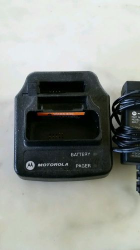 motorola minitor v charger