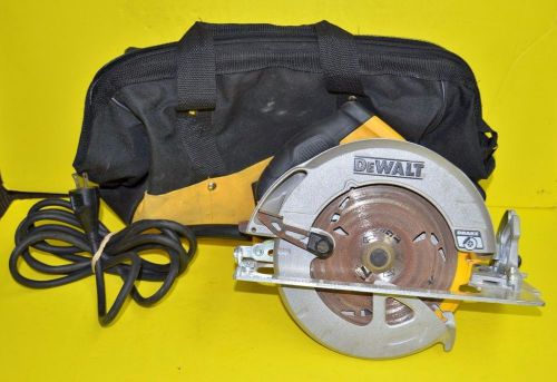 DEWALT DWE575SB 7-1/4&#034; CIRCULAR SAW With Bag **Free Shipping**